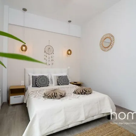 93m² Homm Chic Close To Metaxourgeio
