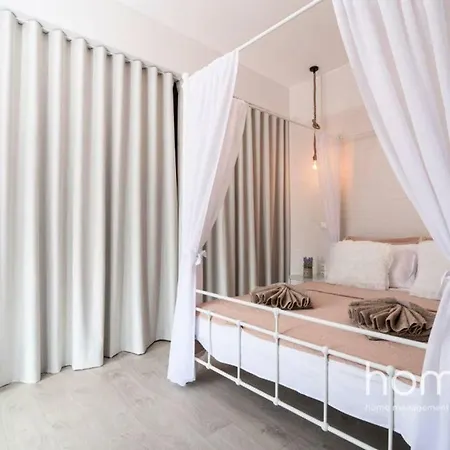 Апартаменты 93m² Homm Chic Close To Metaxourgeio *